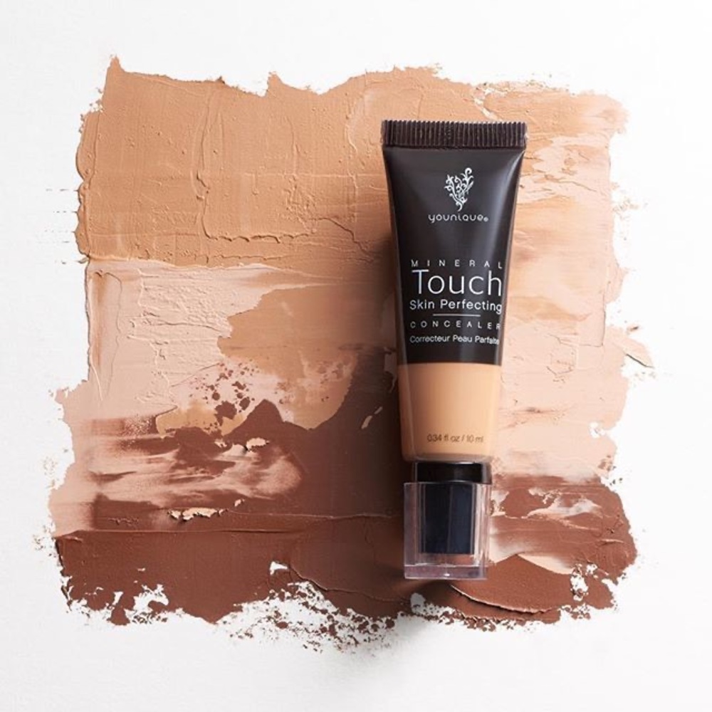 Younique Skin Perfecting Concealer - Scarlet